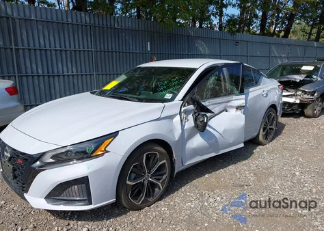 2023 Nissan Altima Sr Fwd z USA, uszkodzony, nr VIN 1N4BL4CV6PN311241